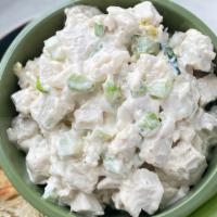 White Meat Chicken Salad - 0.5Lb · Chicken cutlet, onion, celery, mayonnaise, black pepper, salt.