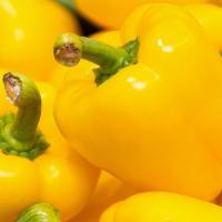 Yellow Bell Peppers - 0.40Lb · Yellow bell peppers. 1 Pepper = 0.40lb