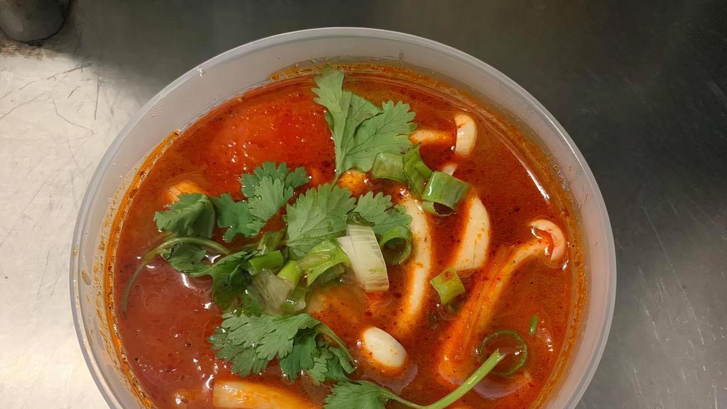 Tom Yum · Spicy. Spicy and sour soup seasoned with tomato, mushroom, scallions, onions, lemongrass and kaffir lime leaves. Please let use know if you have any dietary restrictions or food allergies.