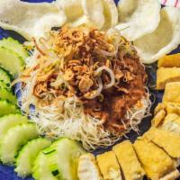 Ketoprak · Boiled vermicelli, bean sprout, fried tofu, cucumber, rice cake, padi oat cracker with peanu...