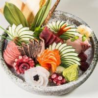 *Kashi Sashimi · 24 pieces of chefs selected sashimi.