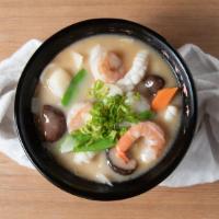 Seafood Ramen · Shrimp, scallops, squid and mixed vegetable, scallions.