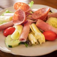 Chef’S Salad · Garden salad with sliced ham, salami, & provolone.
