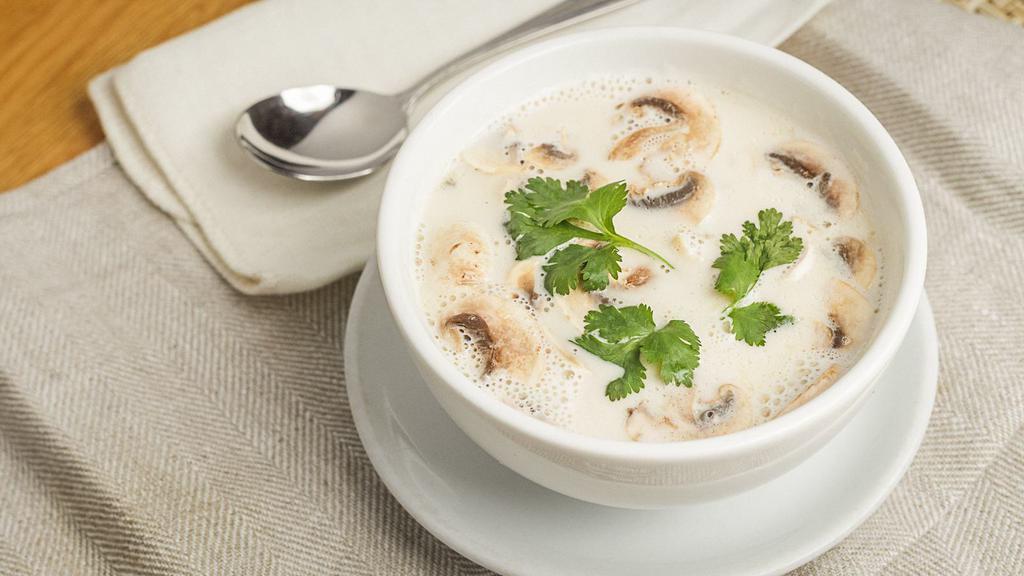 Tom-Kar · This delicious silky coconut milk blends with chicken, mushroom
and flavored with galangal, lemongrass, kaffir lime leaf, and
cilantro.