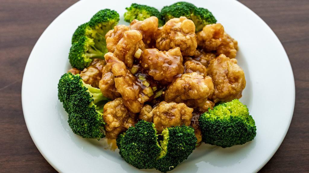 General Tso'S Chicken · Chunks of chicken fried in a spicy sauce and sauteed with broccoli. Hot and spicy.