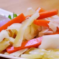 四川泡菜 Sichuan Style Kimchi · Cabbage&carrot w.Spicy Hot sauce
