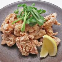 Karaage 5P (Japanese Fried Chicken) · Fried Chicken flavored with garlic soy sauce