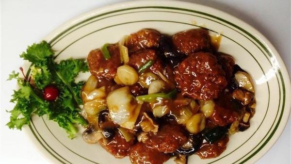 Meatballs With Peking Sauce 난자완자 · Braised pork meatballs with vegetable.
