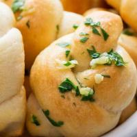 Garlic Knots (6) · 