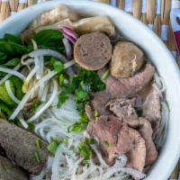 Beef Combo Phở · Slow-cooked beef broth, charred onions, roasted ginger, star anise, cinnamon, other vietname...