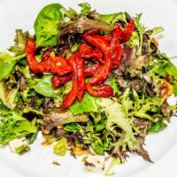 Gw Salad · Mixed lettuce, roasted peppers, candied walnuts, golden raisins, fresh mozzarella in house d...