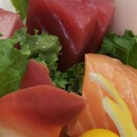 Sashimi Appetizer · (8 pcs assorted sashimi)