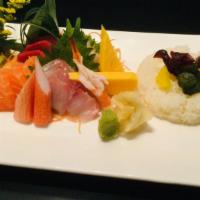Chirashi · Assorted sashimi over sushi rice
