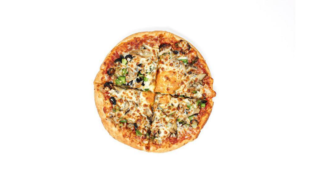 Mediterranean Naanizza (V) · Stuffed with blended cheese and topped with onions, green peppers, mushrooms and olives this naanizza is a veggie delight!