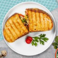 Clubbin O'Cluck Panini · Grilled chicken, turkey bacon, brie cheese, tomato, chipotle sauce.