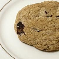 Chocolate Chip Cookie, Large · 1 large Gluten-free and dairy-free chocolate chip cookie (aprox. 4-5