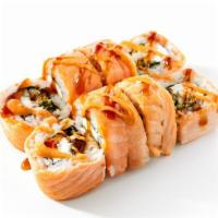 Spicy Salmon Roll · Delicious fresh salmon, rice, fish sauce, spicy sauce.