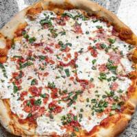 Fresh Mozzarella Pizza · Large 18