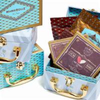Mariebelle Lunch Box · Included two hot chocolate frack packs and two 40g chocolate bars (milk and dark chocolate).