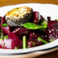 Roasted Red Beets And Herbed Goat Cheese Salad · BIETOLE e CAPRINO	
Roasted Red Beets, Herbed Goat Cheese