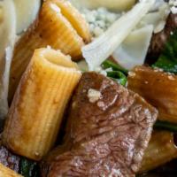 Steak Rigatoni · fresh pasta, filet mignon, spinach, mushroom demi-glace