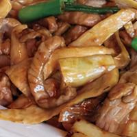 Pork With Bamboo Shoots 筍尖肉絲 · 