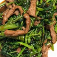 Beef With Chinese Watercress / 空心菜沙茶牛 · 