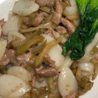 Pickle Cabbage And Pork With Rice Cake / 榨菜肉絲炒年糕 · 