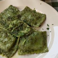 Spinach & Cheese Ravioli · In spinach dough with marinara or pesto sauce.