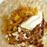 Chia 0Atmeal · Steal oats and chia seeds made to order with fresh fruit, spinkle of grano la, and cinnamon ...