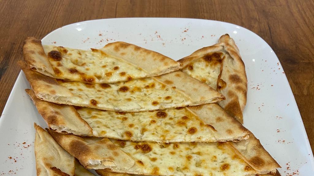 Mozzarella Pide / Kasarli Pide · Crispy crust of dough topped with mozzarella cheese.