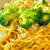 Wok Veggie Fried Noodles 炒麵 · 