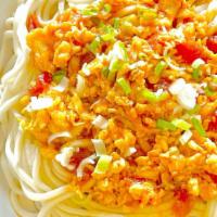Noodles With Tomato Egg Sauce 西紅柿打滷麵 · 