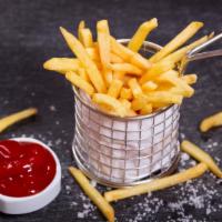 Shoestring Fries · Thin-cut deep-fried long crispy fries.