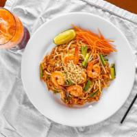 Pad Thai Shrimp · Stir-fried thai noodles with shrimp, egg bean sprout, dry tofu and topped with ground peanut...