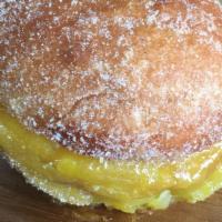 Bola De Berlim - Doce De Ovos · Traditional Portuguese Donuts filled with Egg Custard