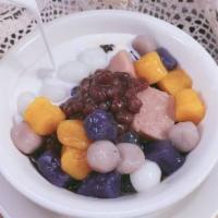Taro Sweet Mochi With Grass Jelly / 奶香芋圆满满 · 