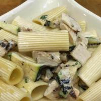 Rigatoni Alla Isabella · Light cream sauce with grilled zucchini and grilled chicken.