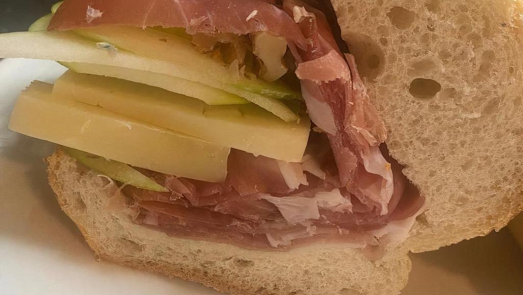 Lidia'S Favorite · Smoked prosciutto, fontina, apples and walnuts.
