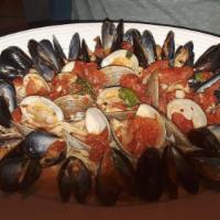 Zuppa Di Cozze / Mussels · Mussels served with marinara, bianco or fra diavolo sauce.