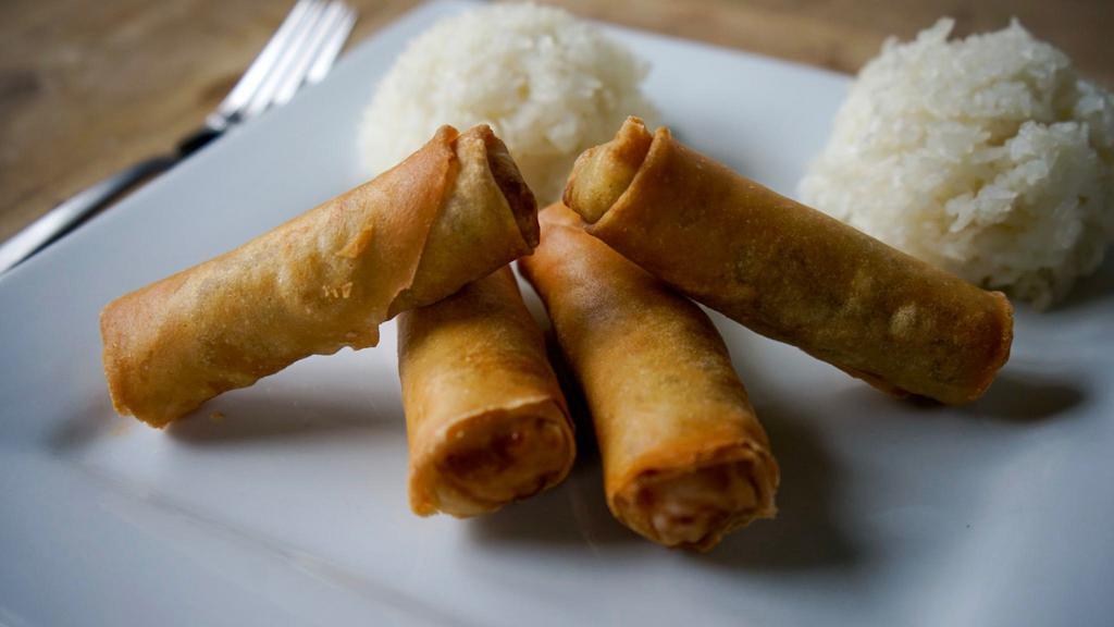 Spring Roll · 2 pieces.