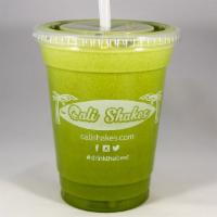 Grasshopper · Green apple, carrot, pineapple, wheatgrass, and spinach.