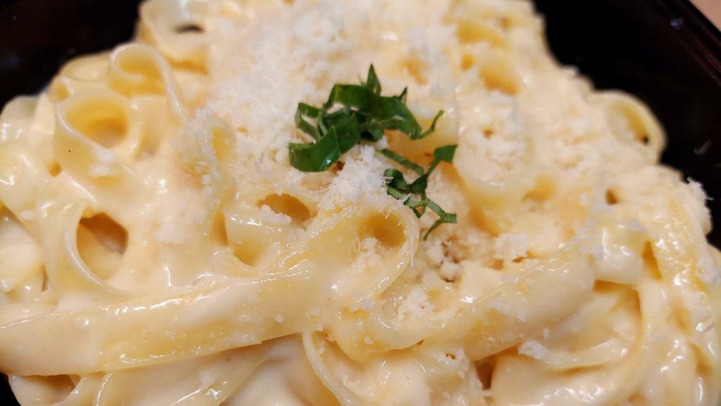 Alfredo Of Rome · Fresh fettuccine noodles in a butter and parmesan sauce.