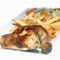 1/4 Pollo Con Acompanantes · 1/4 of a Rotisserie Chicken served with two sides of your choice