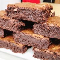 Brownie · Gluten-free chocolate brownie with brigadeiro on top.