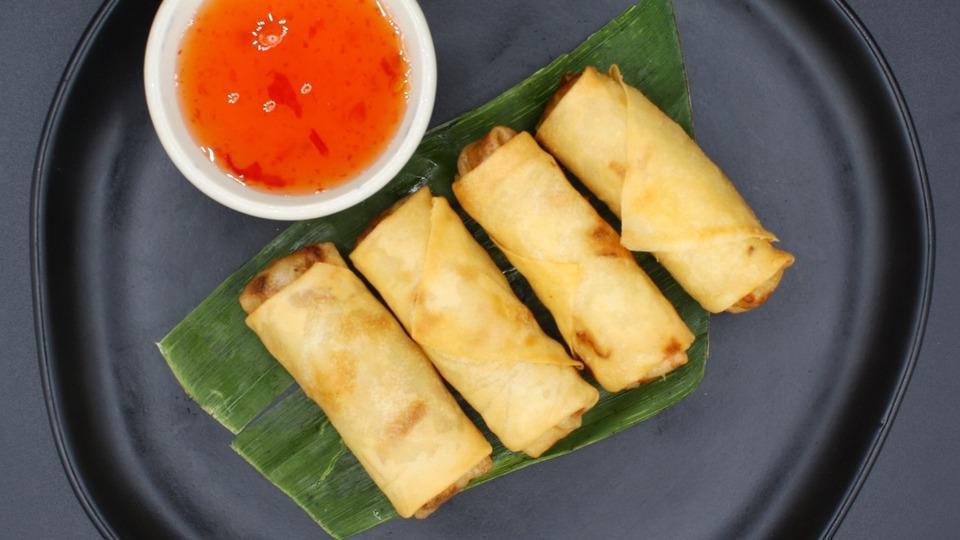 Thai Spring Roll (Vegetarian) · Most popular. Vegetarian. Fried vegetarian rolls served with sweet chili sauce.
