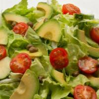 Avocado Salad / Ensalda De Aguacate · Avocado salad.
PREPARADA CON LECHUGA TOMATE CEBOLLA Y RABANO. TODO MUY BIEN LAVADO CON SU AD...