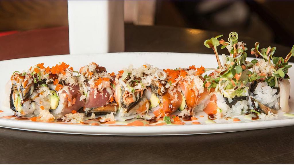 Akaru Roll
 · Blacken tuna, asparagus and avocado inside, topped with yellowtail, eel, tuna and salmon. Served with wasabi mayo, spicy mayo and eel sauce.