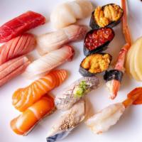 Omakase Sushi · 15pcs chef's choice of sushi