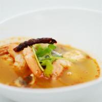 Lemongrass Tom Yum · Spicy. Spicy & sour soup with mushroom & onion.